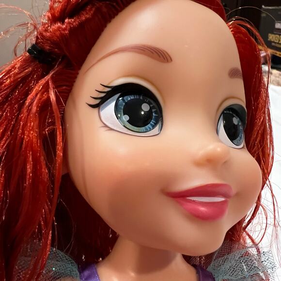 Disney Princess Ariel “Part of your World” Doll - Picture 7 of 10